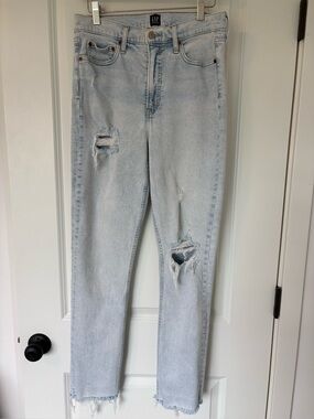 Gap Cigarette Light Wash distressed Jeans - size 8 tall